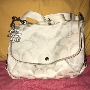 Coach large white Kyra daisy purse.